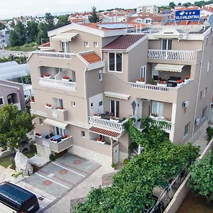 Valentina Apartmanhotel Zára