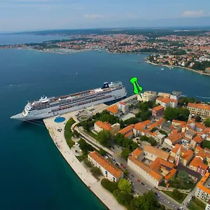 guest-house-lenny-rooms.hotelinzadar.com/